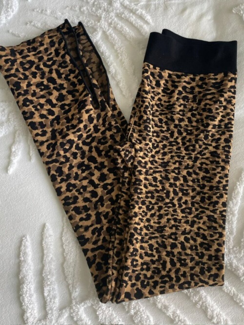 Fabletics Women’s “Cheetah” Seamless High Waisted Split Flare Leggings - Large